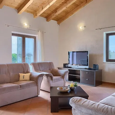 בית נופש Nino