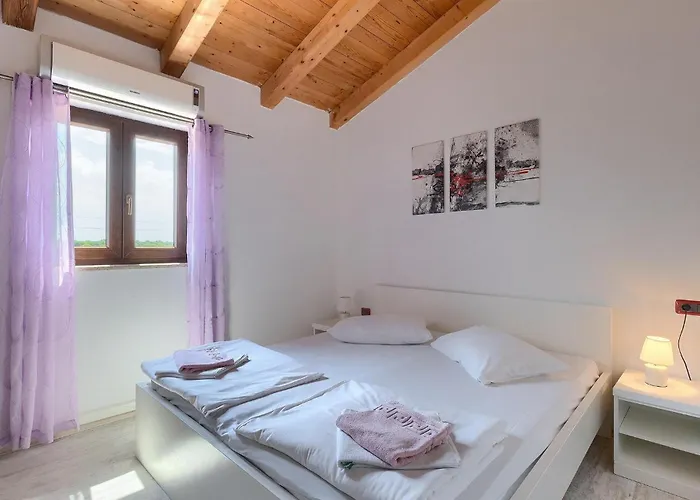 Nino Feriehus Rovinj